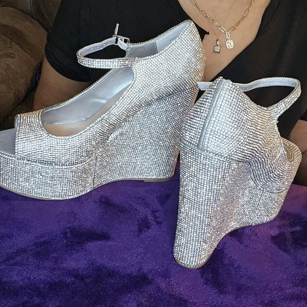 Platform Rhinestone Heels - Picture 4 of 7